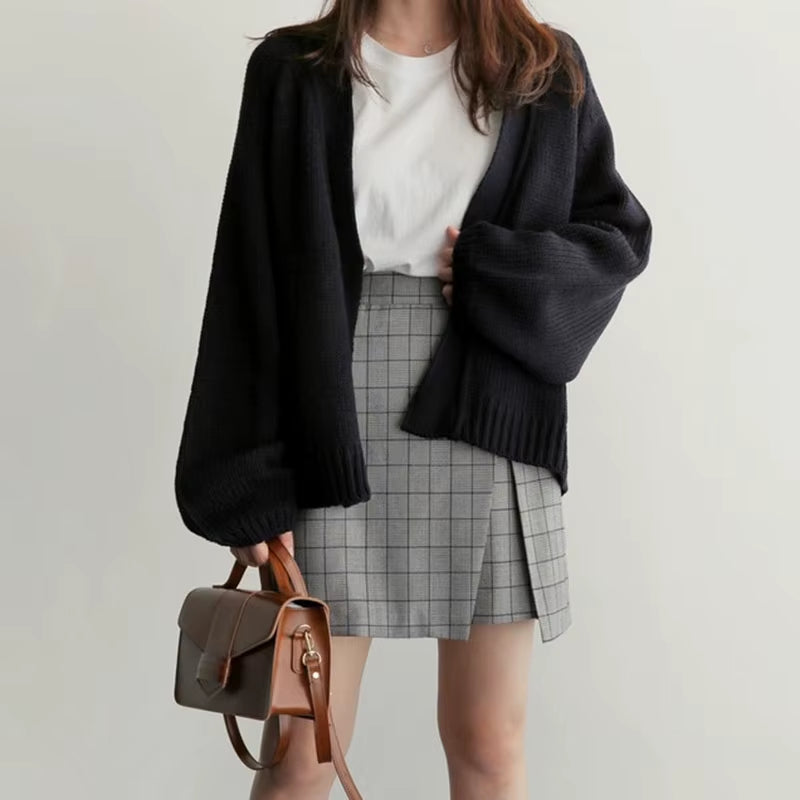 Strik Cardigan Dame – Beige Lounge Cardigan med Oversized Ærmer