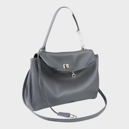 Ledertasche für Damen mit Tragegriff | Strukturierte bordeauxrote Umhängetasche mit Drehverschluss | Elegant-lässige Alltagstasche zum Ausgehen