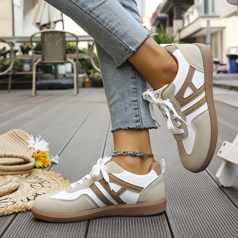 Women's Retro Lace-Up Samba Sneakers | Classic Two-Tone Casual Everyday Streetwear Trainers | Everyday Casual Streetwear Shoes