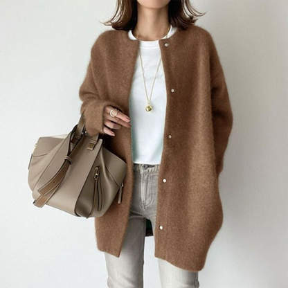 Flauschige Mohair-Strickjacke für Damen mit offenem Vorderteil | Weiche kuschelige Khaki-Strickjacke mit Knöpfen für jeden Tag | Elegant-lässige Strickmode für Herbst und Winter