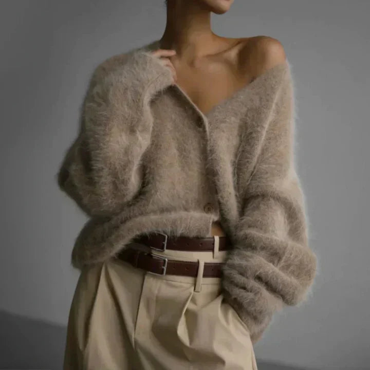 Ravena Cardigan Dame – Elegant Strikcardigan med Løs Pasform