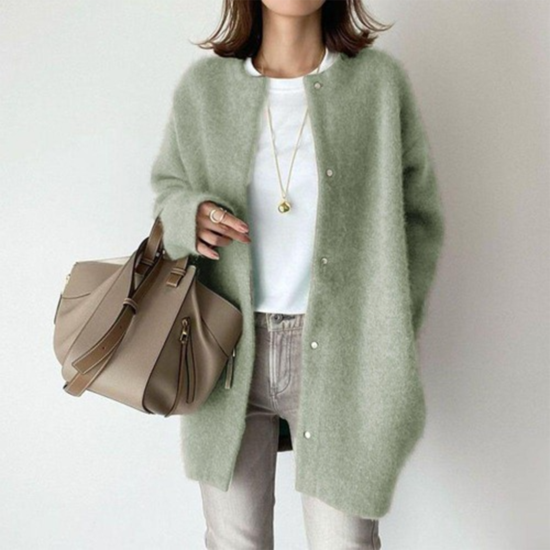Flauschige Mohair-Strickjacke für Damen mit offenem Vorderteil | Weiche kuschelige Khaki-Strickjacke mit Knöpfen für jeden Tag | Elegant-lässige Strickmode für Herbst und Winter