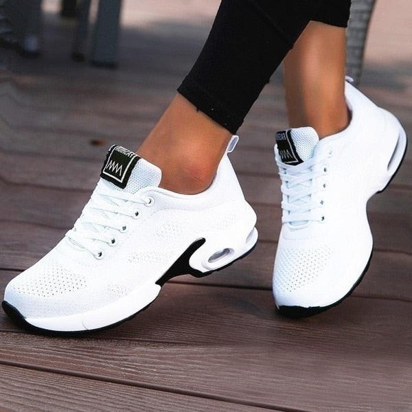 Women's Lightweight Casual Sneakers – Everyday Walking Shoes – White
