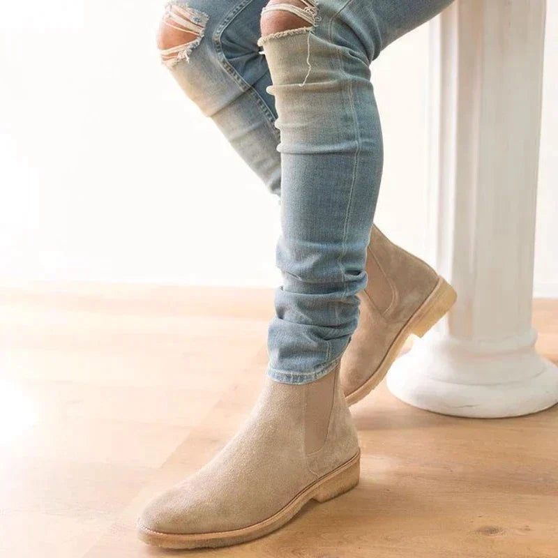 Herren-Chelsea-Boots aus Wildleder | Klassische cremefarbene, lässige, elegante Stiefel für jeden Tag mit elastischen Einsätzen | Smart-Casual-Stiefel für Herbst und Winter