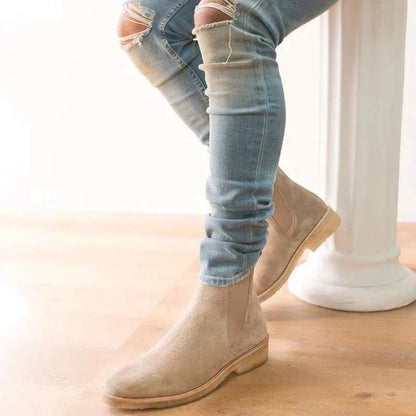 Herren-Chelsea-Boots aus Wildleder | Klassische cremefarbene, lässige, elegante Stiefel für jeden Tag mit elastischen Einsätzen | Smart-Casual-Stiefel für Herbst und Winter