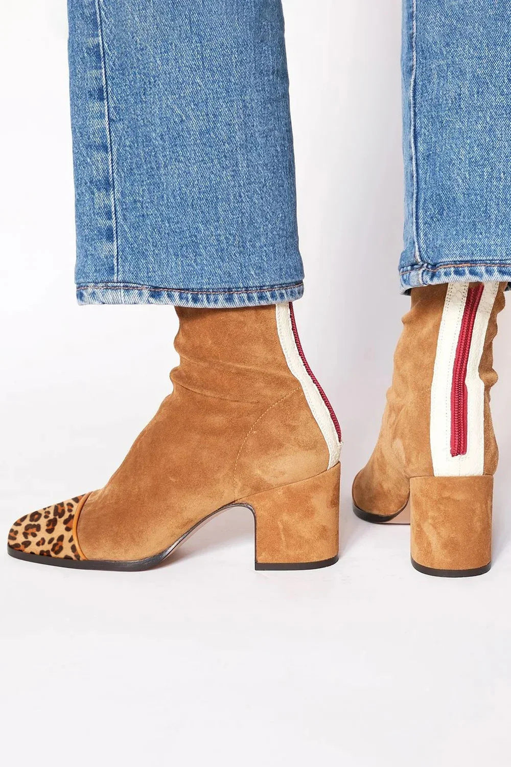 Stiefeletten für Damen aus Veloursleder mit Blockabsatz | Lässige Stiefel mit senffarbener Leoparden-Zehenkappe zum Ausgehen | Elegant-lässige Stiefel für Herbst und Winter