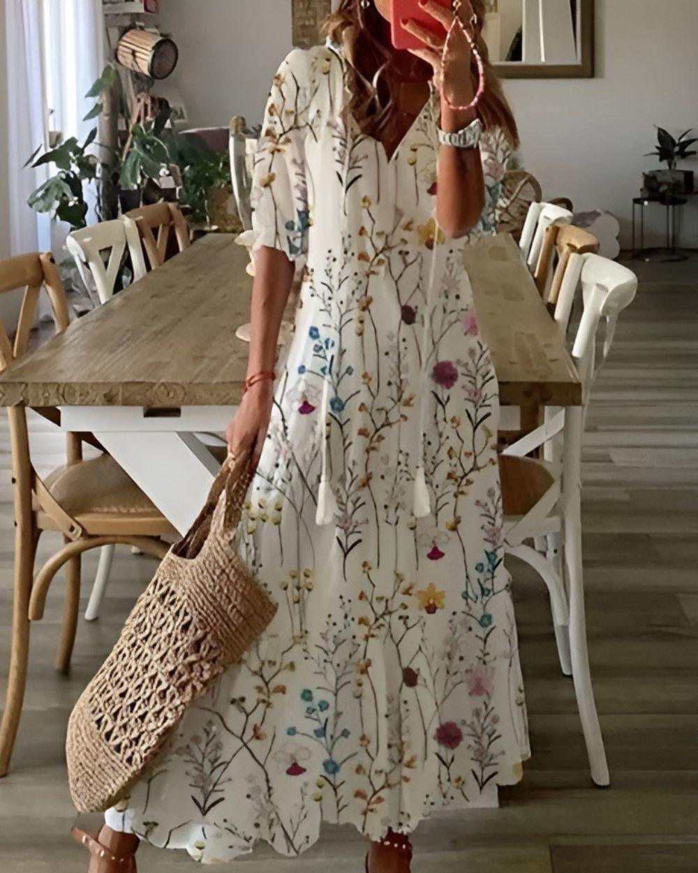 Damen Boho Überwurfkleid | Strandkleid mit Quasten-Details | Luftiges Feminines Sommerkleid