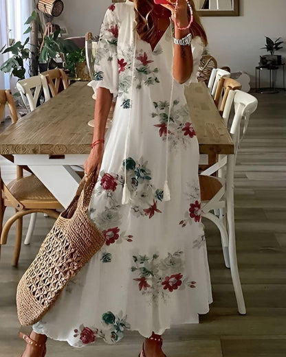 Damen Boho Überwurfkleid | Strandkleid mit Quasten-Details | Luftiges Feminines Sommerkleid