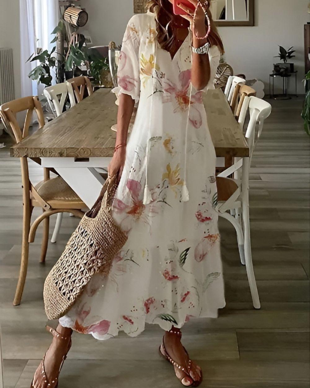 Damen Boho Überwurfkleid | Strandkleid mit Quasten-Details | Luftiges Feminines Sommerkleid