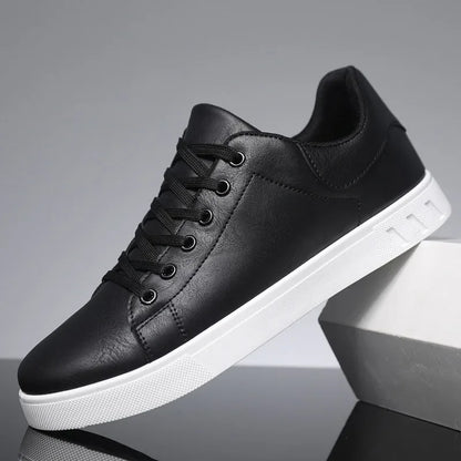 Herren-Sneaker aus Kunstleder mit niedrigem Schaft und Schnürung | Klassische braune, lässige Straßenschuhe für jeden Tag | Smart-Casual-Schuhe für jeden Tag