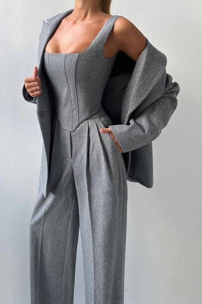 Damenanzug aus drei Teilen mit zweireihigem Blazer | Maßgeschneidertes Set aus Blazer, Weste und Hose für besondere Anlässe | Elegantes formelles Business-Casual-Outfit fürs Büro
