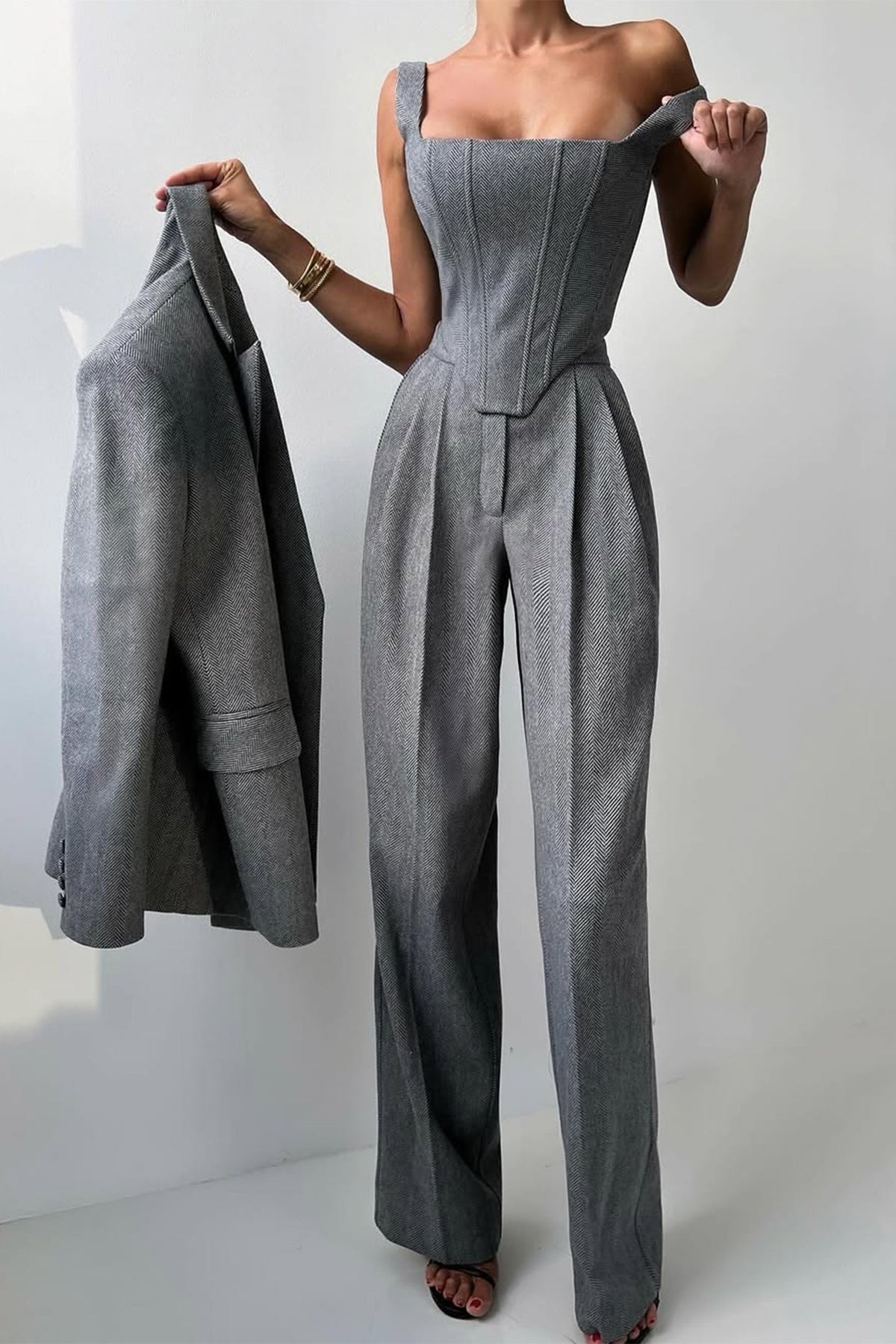 Damenanzug aus drei Teilen mit zweireihigem Blazer | Maßgeschneidertes Set aus Blazer, Weste und Hose für besondere Anlässe | Elegantes formelles Business-Casual-Outfit fürs Büro