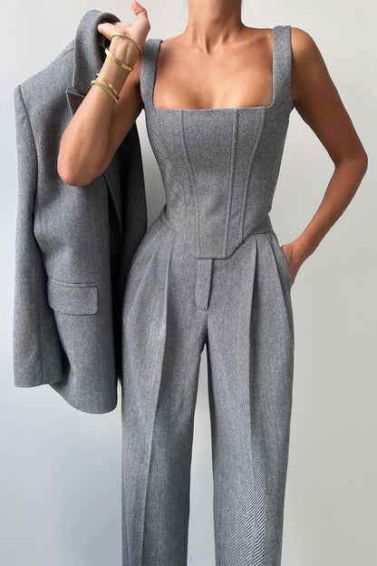 Damenanzug aus drei Teilen mit zweireihigem Blazer | Maßgeschneidertes Set aus Blazer, Weste und Hose für besondere Anlässe | Elegantes formelles Business-Casual-Outfit fürs Büro