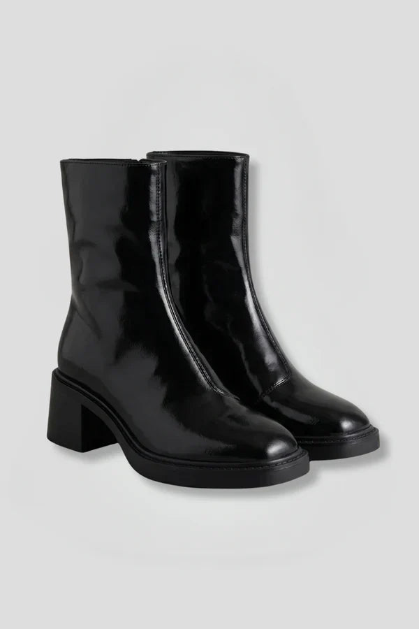 Women's Patent Leather Zip-Up Ankle Boots | Sleek Black Classic Smart Casual Everyday Boots | Smart Casual Going Out Autumn Winter Boots