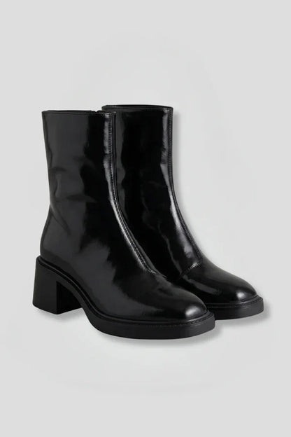 Women's Patent Leather Zip-Up Ankle Boots | Sleek Black Classic Smart Casual Everyday Boots | Smart Casual Going Out Autumn Winter Boots