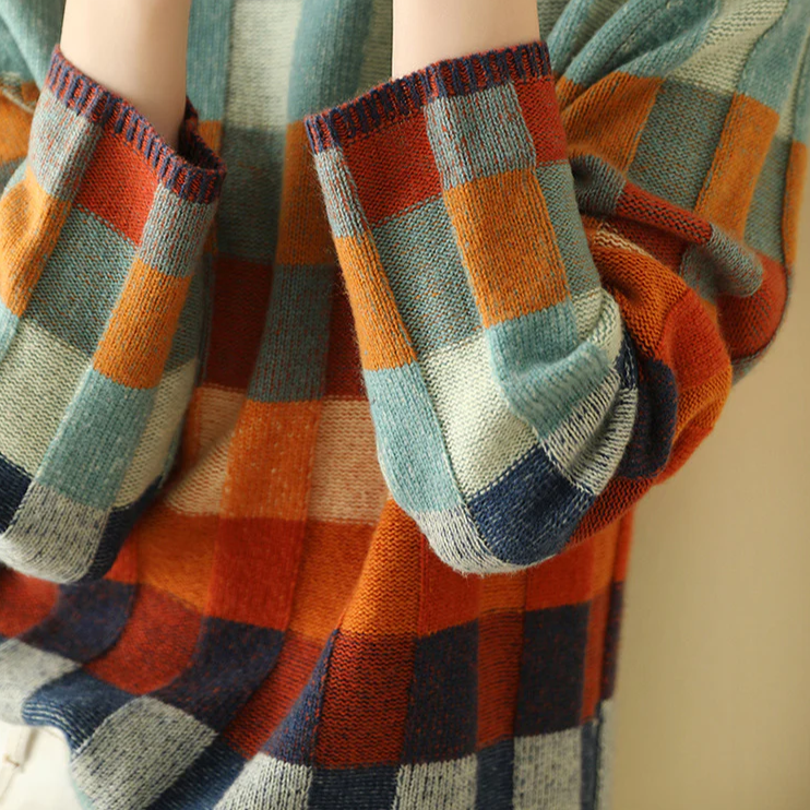 Patchwork Rullekrave Pullover Dame – Blød Striktrøje med Mønster