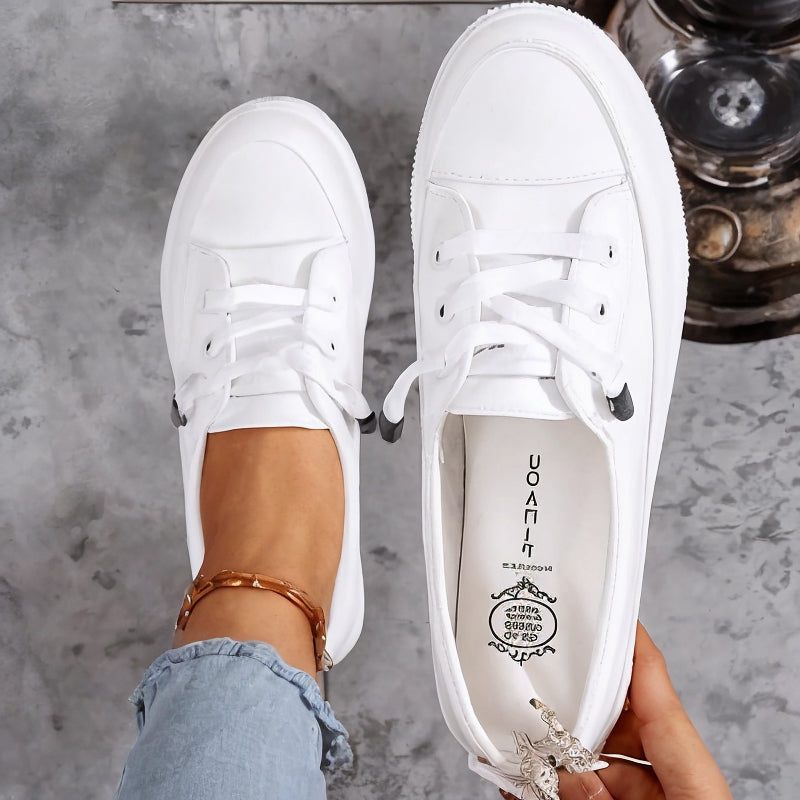 Damen-Canvas-Sneaker mit flacher Sohle und Schnürsenkeln | Klassische weiße, lässige, bequeme Alltagsturnschuhe | Lässige Streetwear-Schuhe für den Alltag