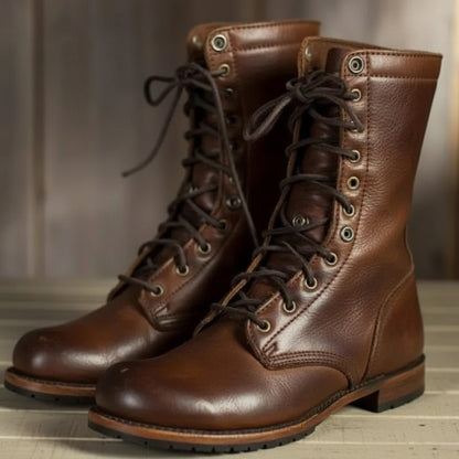 Damen-Militärstiefel aus Leder mit Schnürsenkeln und mittelhohem Schaft | Klassische braune lässig-elegante Alltagstiefel | Lässig-elegante Alltagstiefel für Herbst und Winter